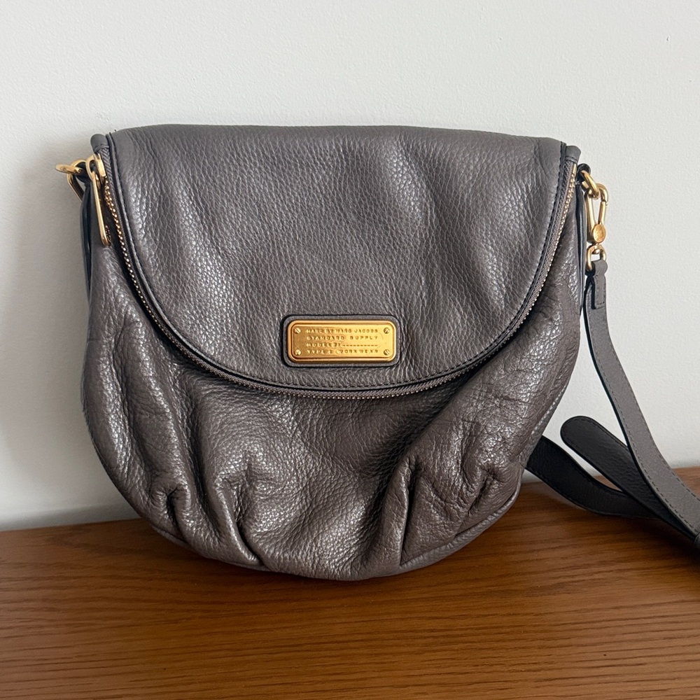 Marc Jacobs Gray Brown Leather Crossbody Bag